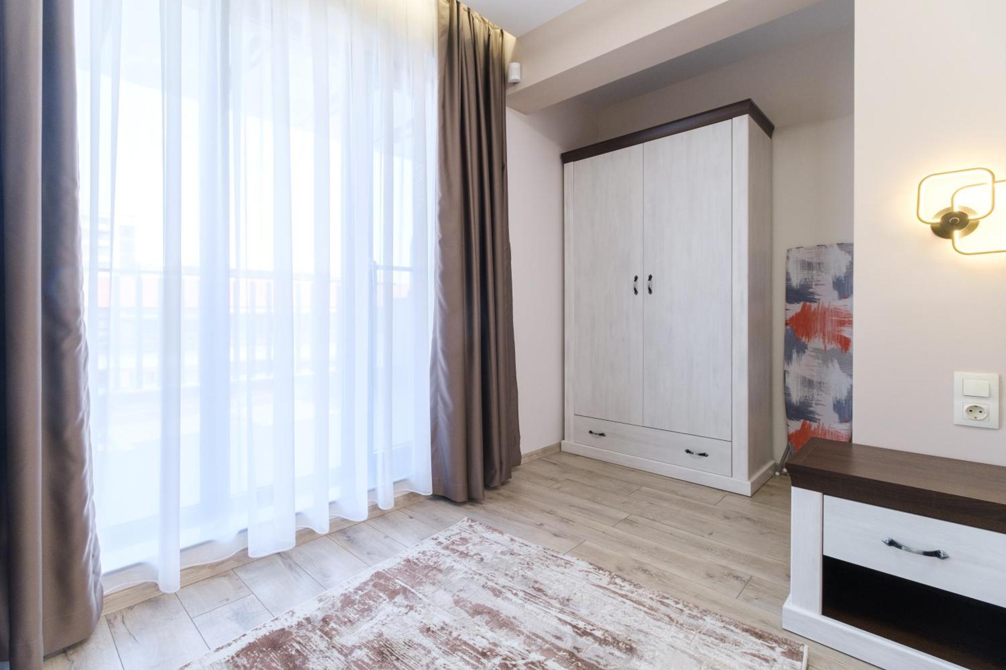 Ldv 13 Apartments Free Private Parking Пловдив Стая снимка