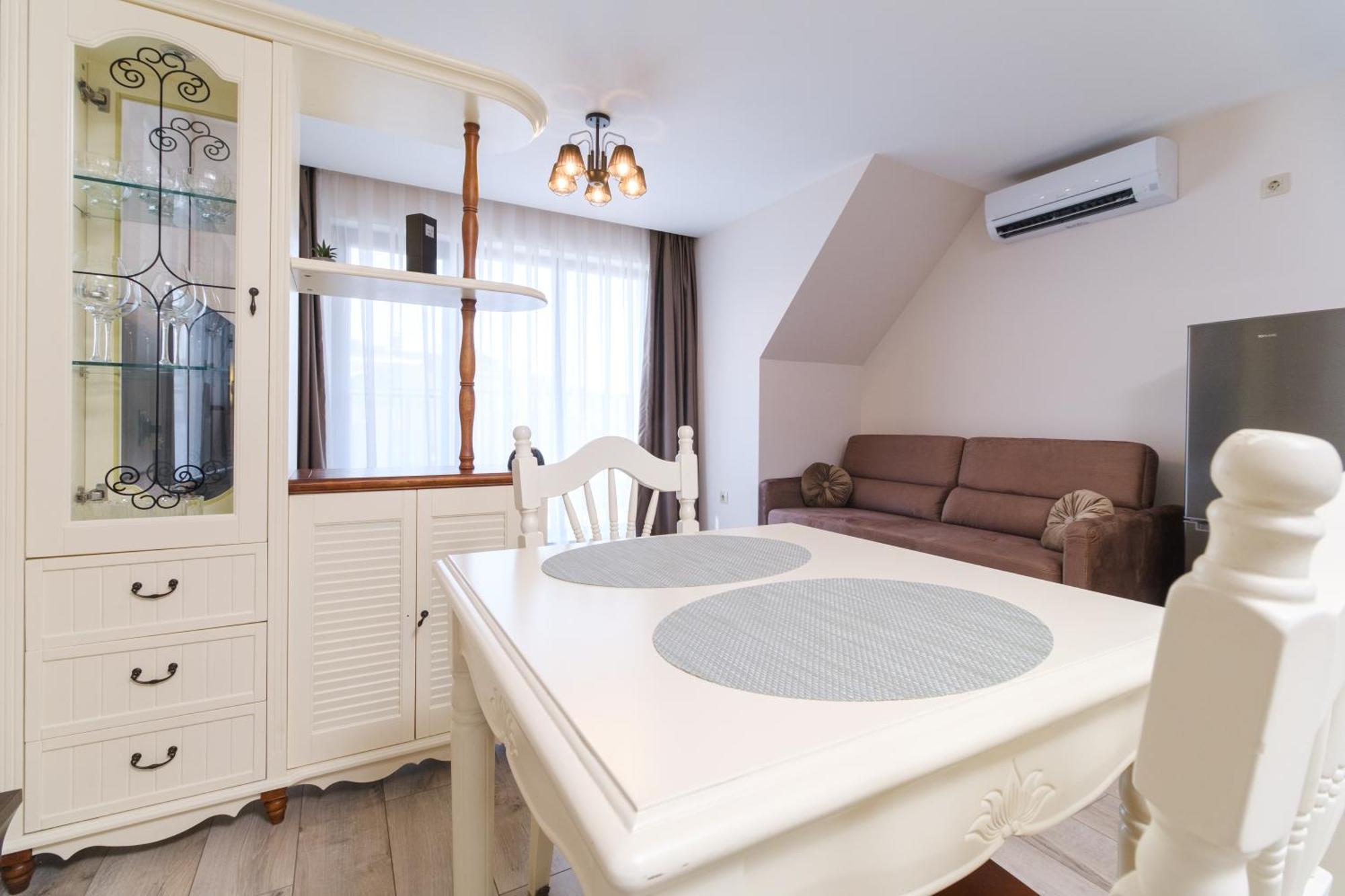 Ldv 13 Apartments Free Private Parking Пловдив Екстериор снимка