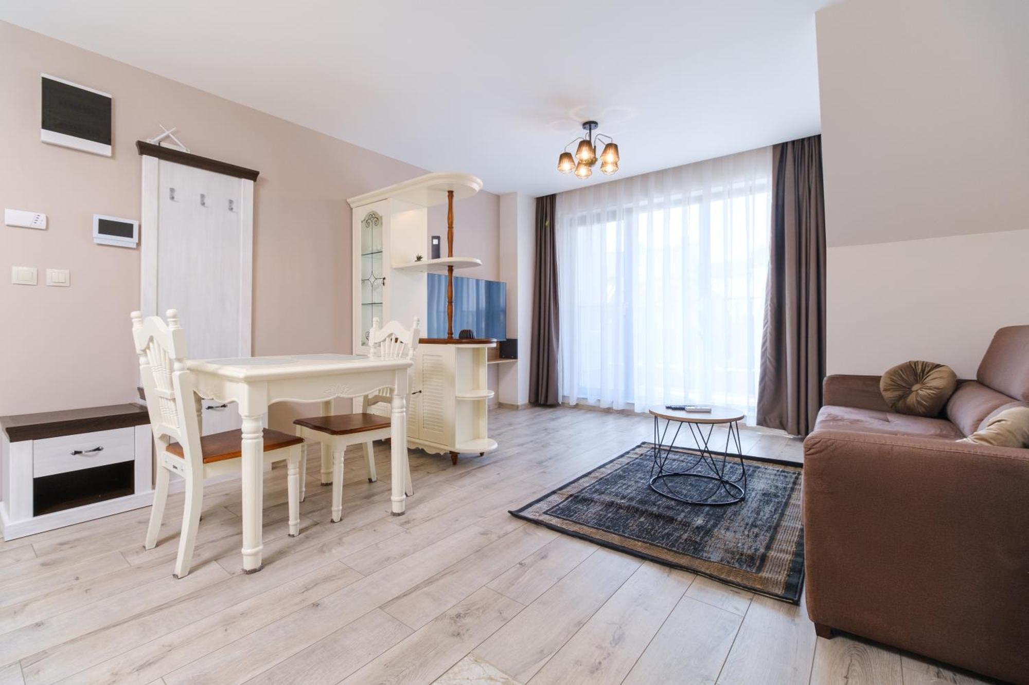 Ldv 13 Apartments Free Private Parking Пловдив Екстериор снимка