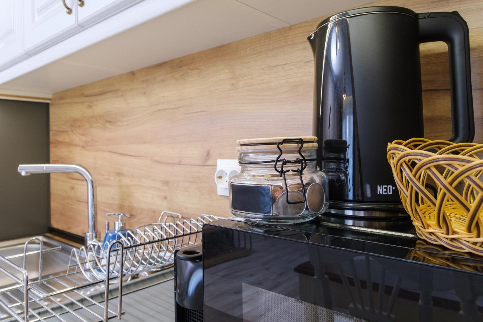 Ldv 13 Apartments Free Private Parking Пловдив Стая снимка